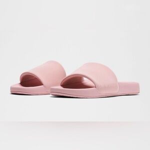 lululemon athletica Restfeel Slide - soft pink